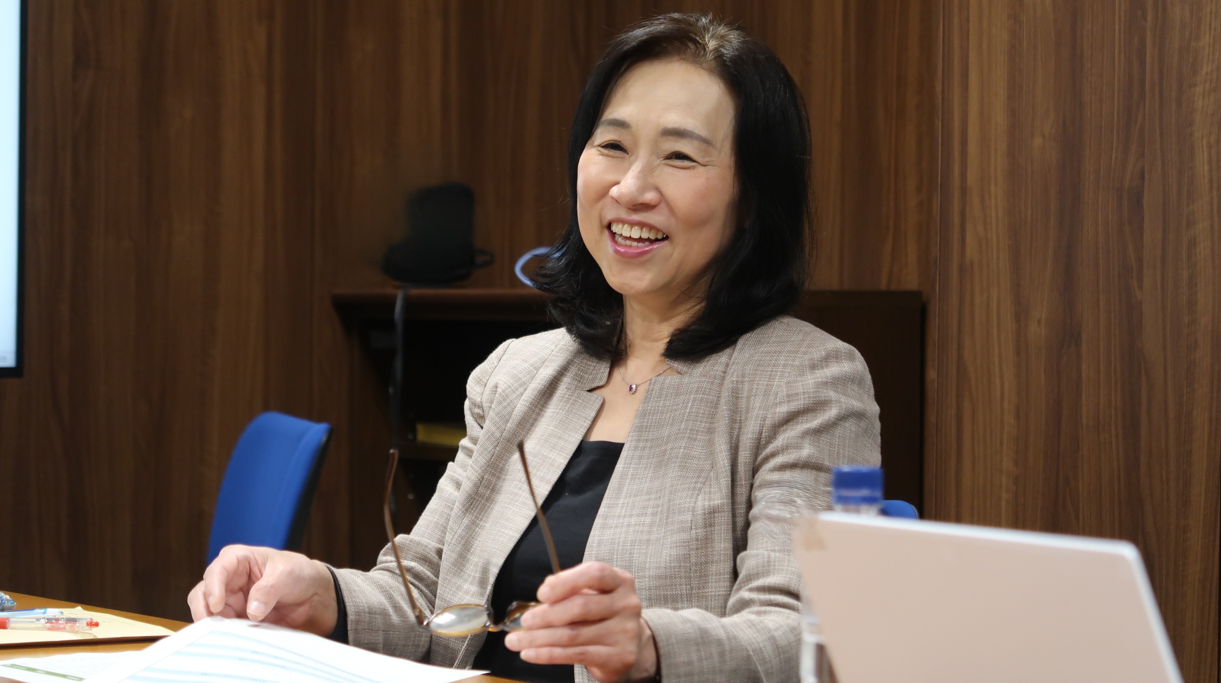 福田 千鶴 先生（附属図書館 副館長 / 九州大学大学院基幹教育院 教授）